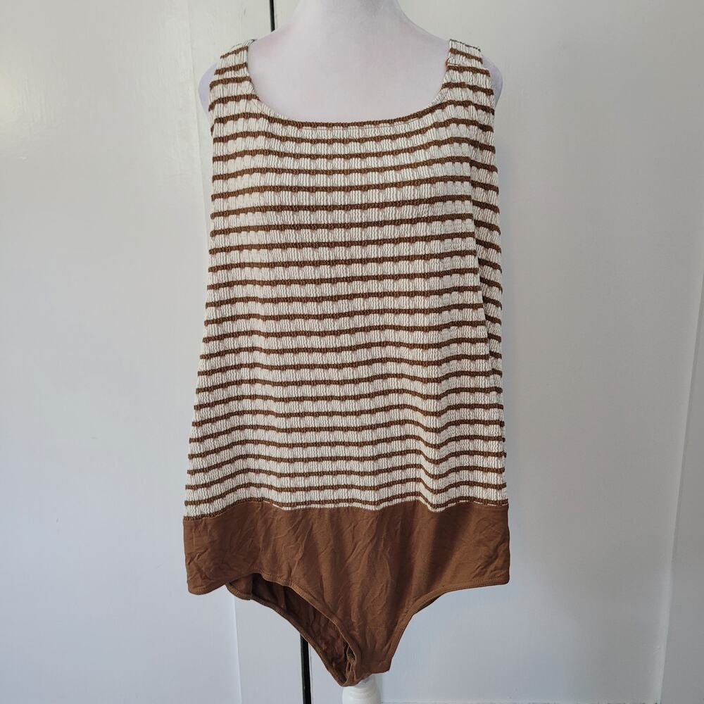 Torrid Size 4xl Brown Multi Stripe Scoop Neck Tan… - image 2